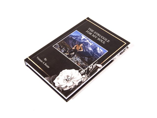 Hardcover Black and White Novel Printing