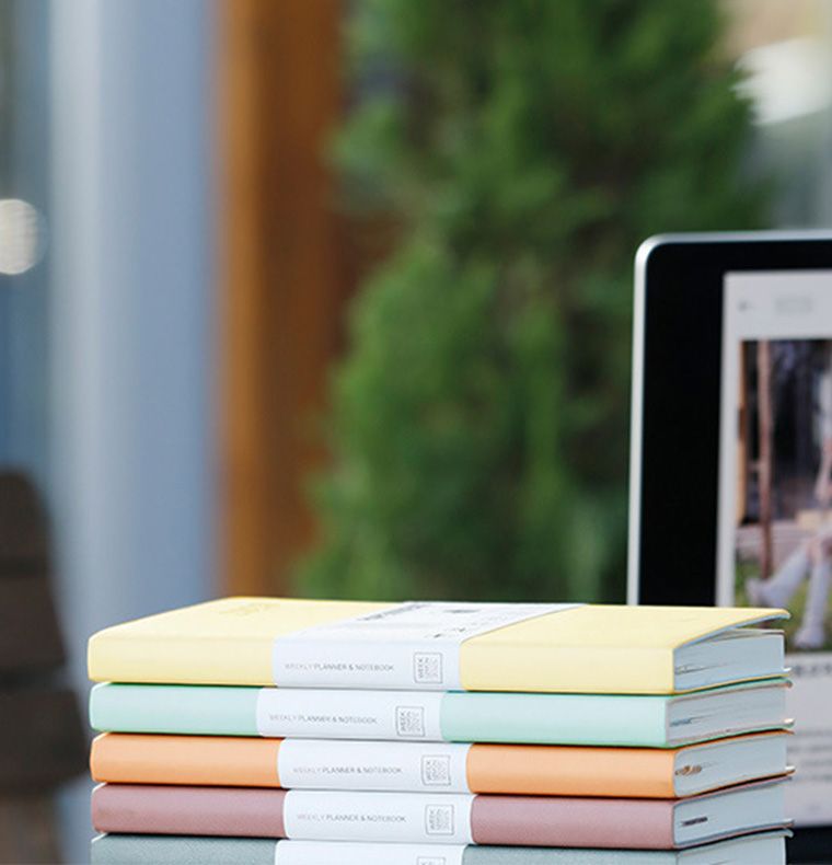 Softcover Leather Weekly Planner1