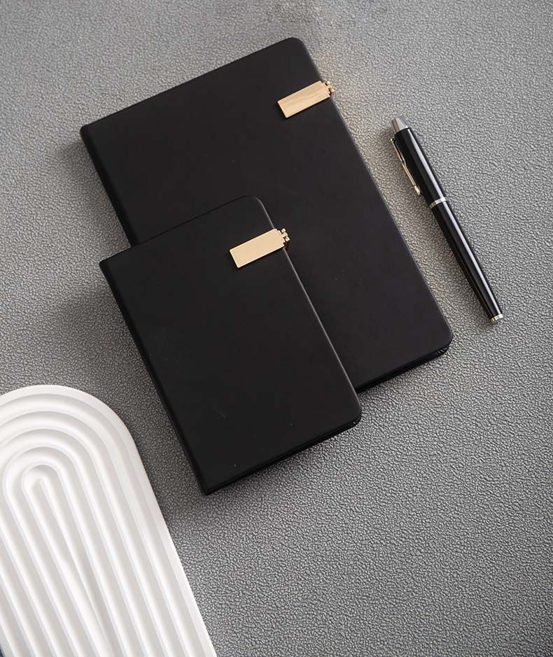 Metal Buckle Leather Cover Foil Edge Journal Printing
