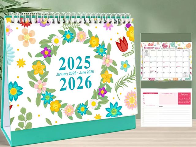 2025 Monthly Desk To-Do List Calendar